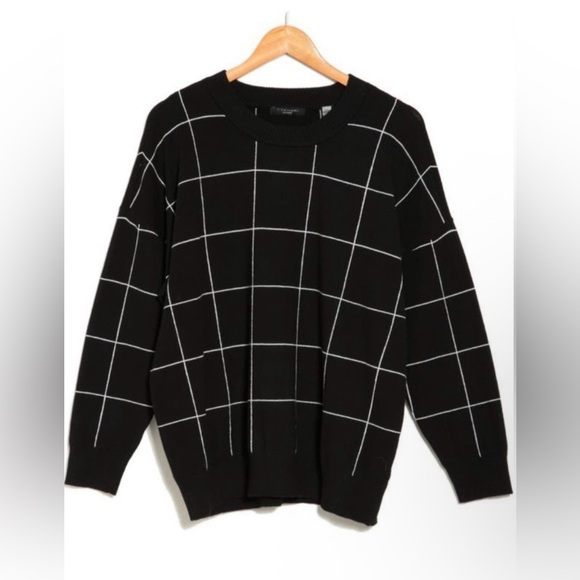 T Tahari Black and White Grid Sweater Women’s Size 1x - Picture 10 of 10